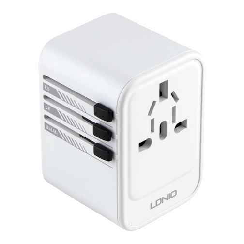 Купити Мережевий Перехідник LDNIO Z6 2USB-C/1USB 65W, 3